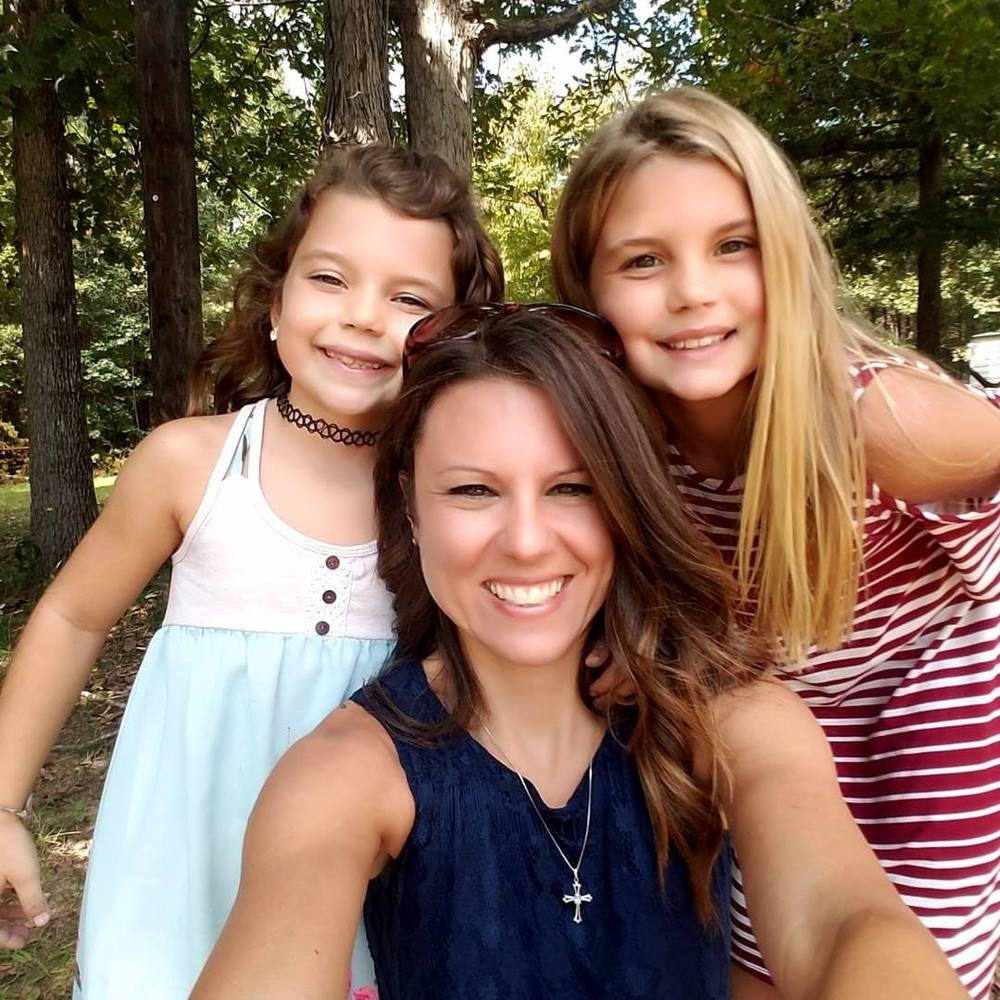 Meet your Posher, Alyson